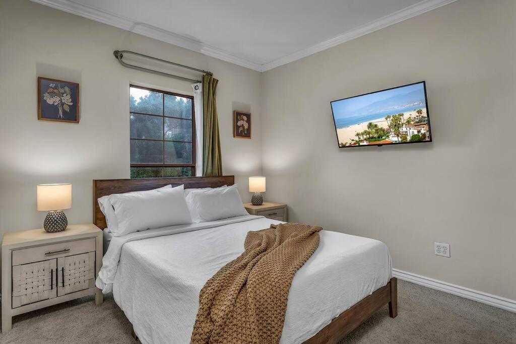 Stylish In Sunny Santa Monica Walk To Beach & Pier Лос-Анджелес Экстерьер фото