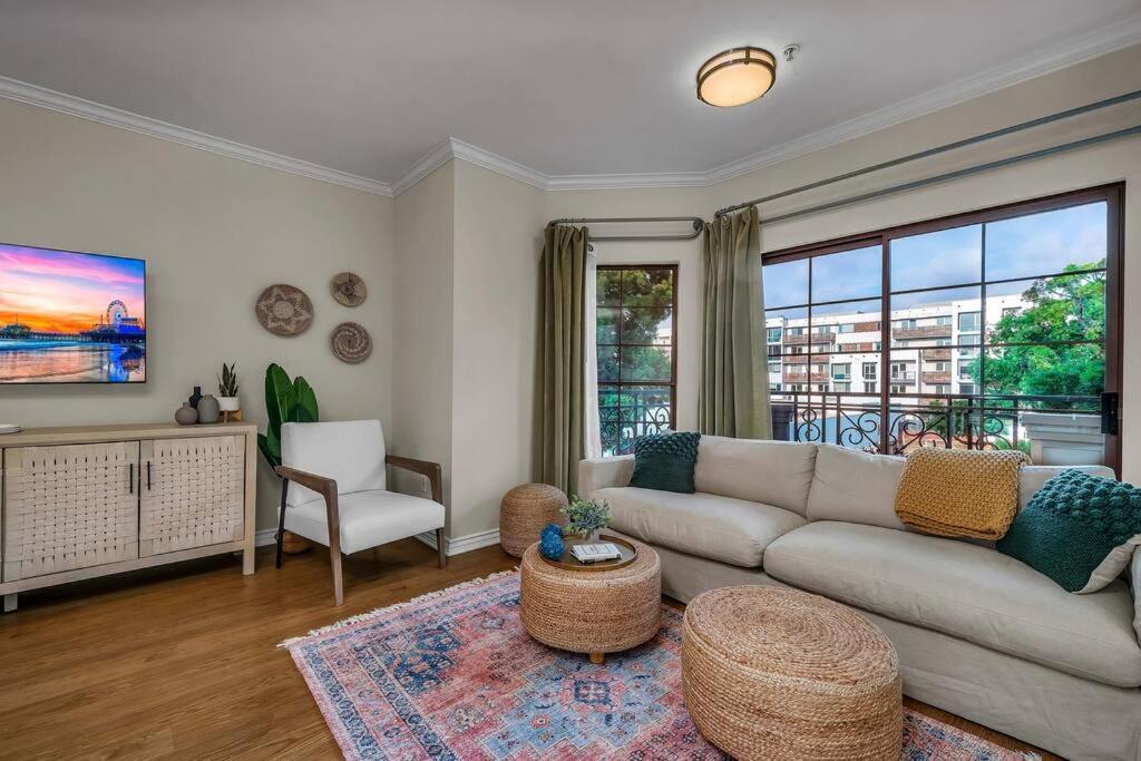 Stylish In Sunny Santa Monica Walk To Beach & Pier Лос-Анджелес Экстерьер фото